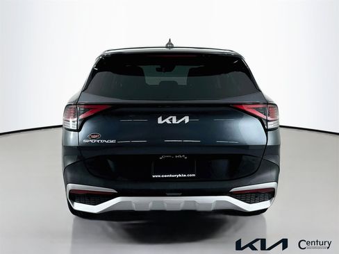 Certified 2025 Kia Sportage EX FWD image 6