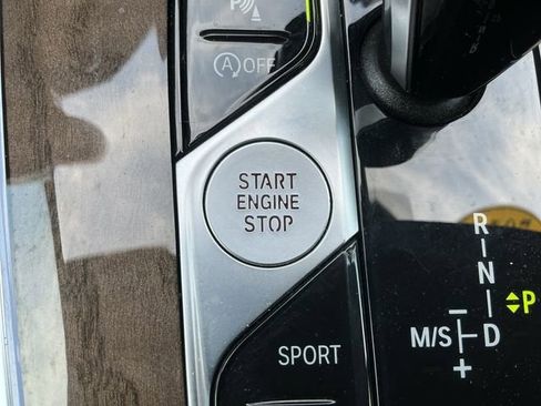 Used 2019 BMW X5 xDrive40i w/ Premium Package 2 AWD/4WD image 21