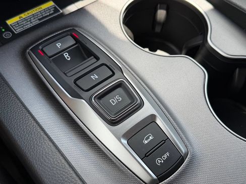 Used 2024 Honda Passport EX-L image 11