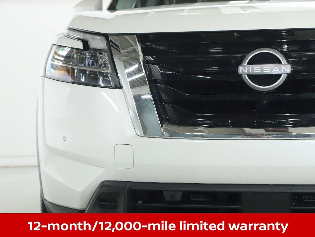 Used 2023 Nissan Pathfinder SL w/ SL Premium Package AWD/4WD image 8