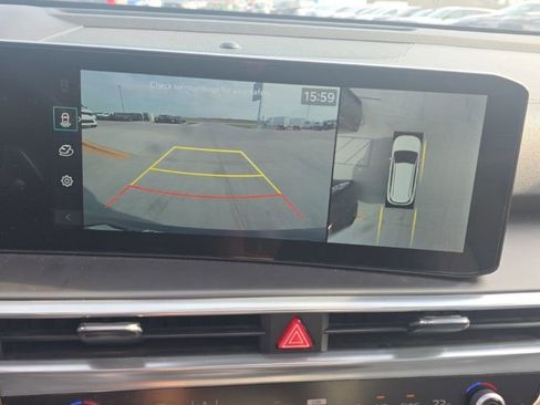 Used 2025 Kia Sorento SX Prestige image 16
