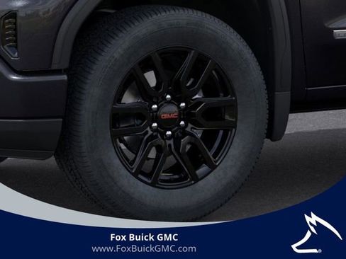 Used 2026 GMC Sierra 1500 Elevation image 9