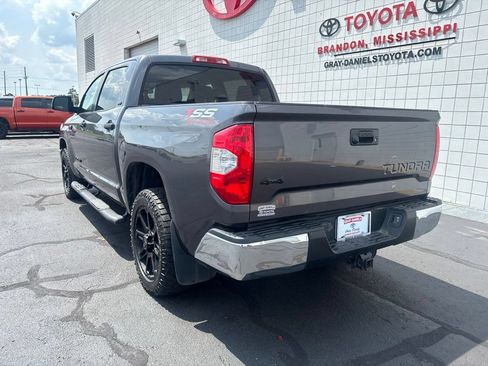 Used 2019 Toyota Tundra SR5 AWD/4WD image 5