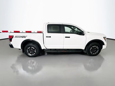 Used 2023 Nissan Titan PRO-4X w/ Pro-4x Convenience Package AWD/4WD image 8