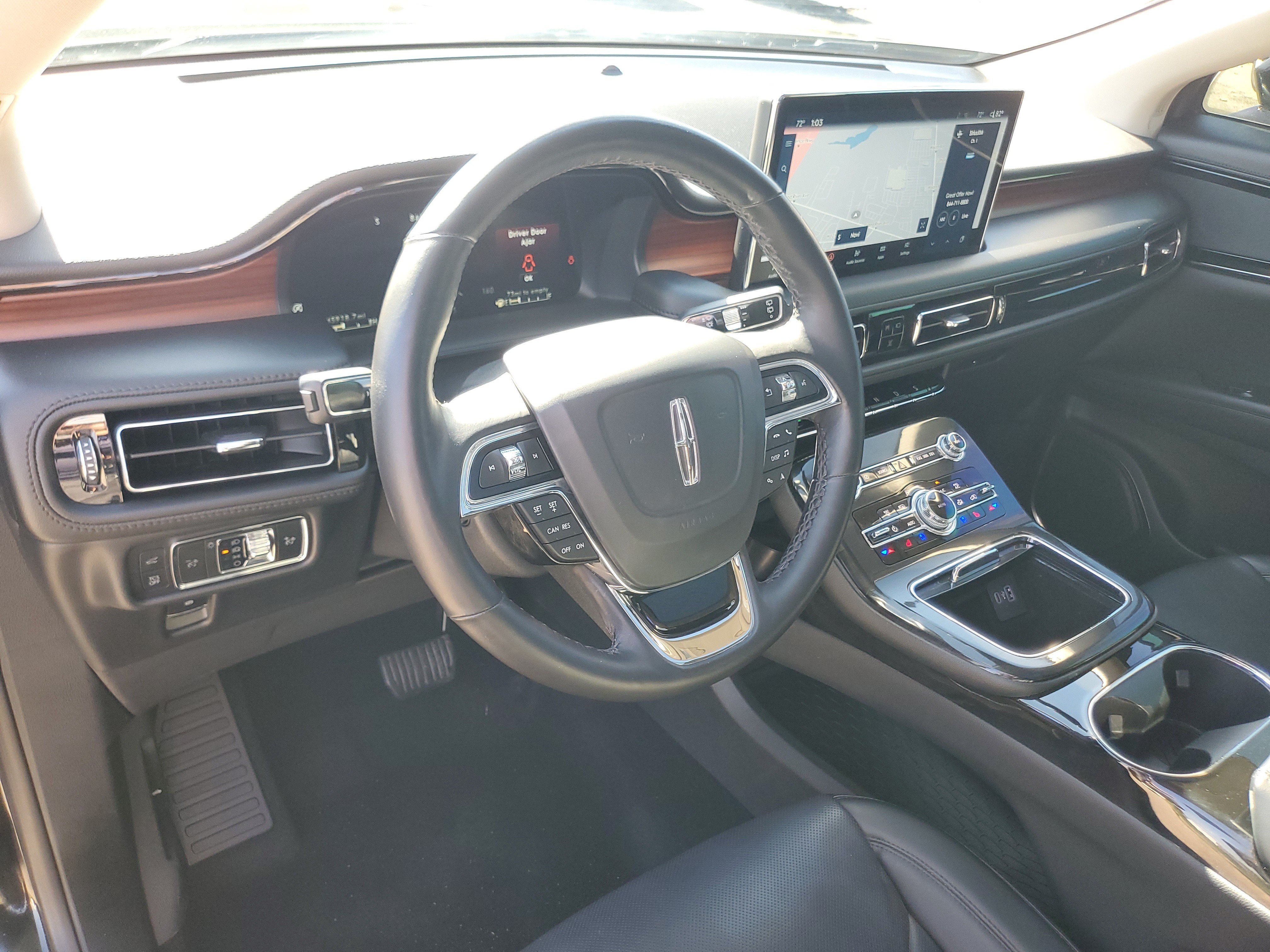 Certified 2023 Lincoln Nautilus Reserve AWD/4WD image 13