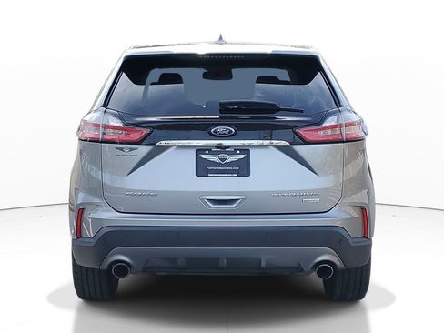 Used 2020 Ford Edge Titanium w/ Equipment Group 301A image 5