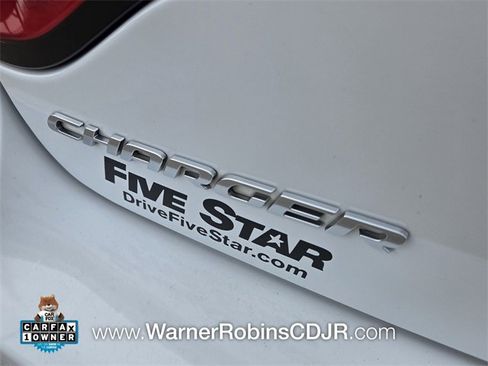 Used 2021 Dodge Charger SXT image 11