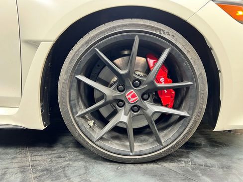 Used 2025 Honda Civic Type R image 26