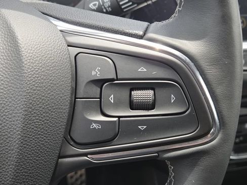 Used 2023 Buick Encore GX Select w/ Sport Touring Package FWD image 13