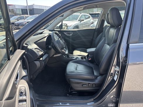 Used 2021 Subaru Forester Limited image 20