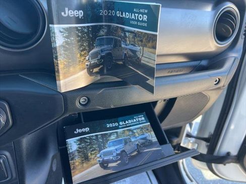 Certified 2020 Jeep Gladiator Sport w/ Quick Order Package 24S image 39