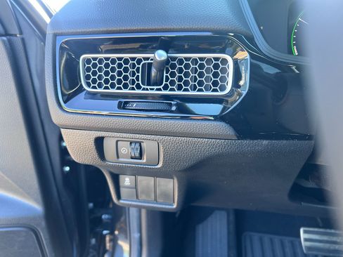 Used 2025 Honda Civic Sport image 22