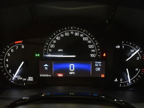 Used 2017 Cadillac XT5 Luxury w/ Driver Awareness Package image 25