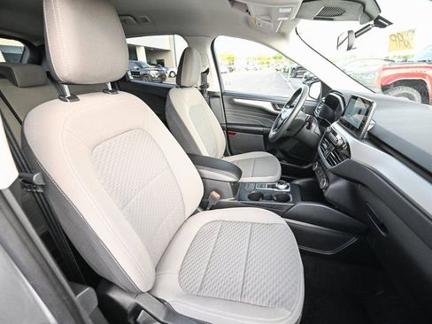 Certified 2022 Ford Escape SE image 24