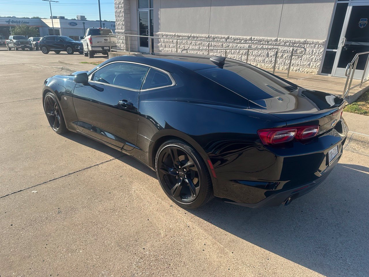 Used 2024 Chevrolet Camaro LT RWD image 4