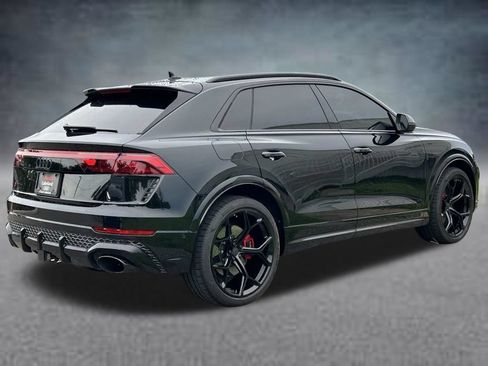 Used 2026 Audi RS Q8 performance AWD/4WD image 5
