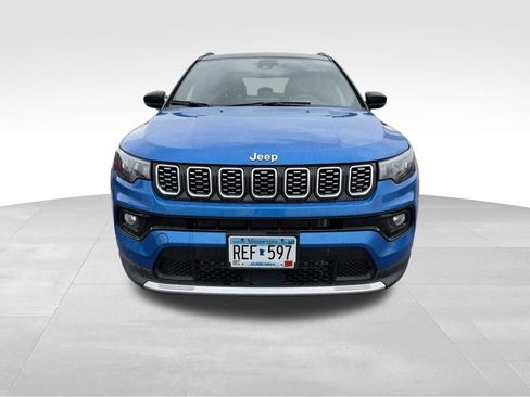 Used 2025 Jeep Compass Limited image 8
