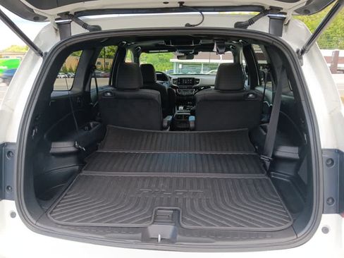 Used 2021 Honda Pilot Black Edition image 34