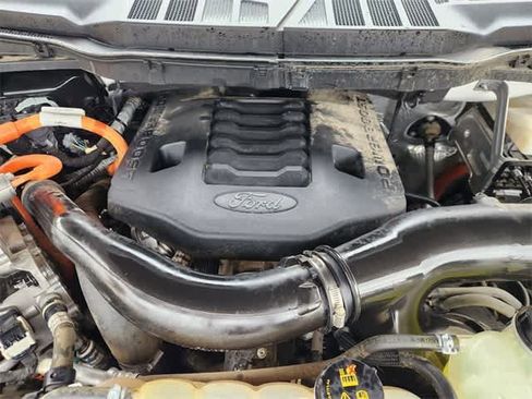 Used 2023 Ford F150 Lariat w/ Equipment Group 502A High image 9