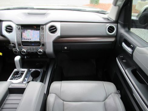 Used 2019 Toyota Tundra Limited image 20