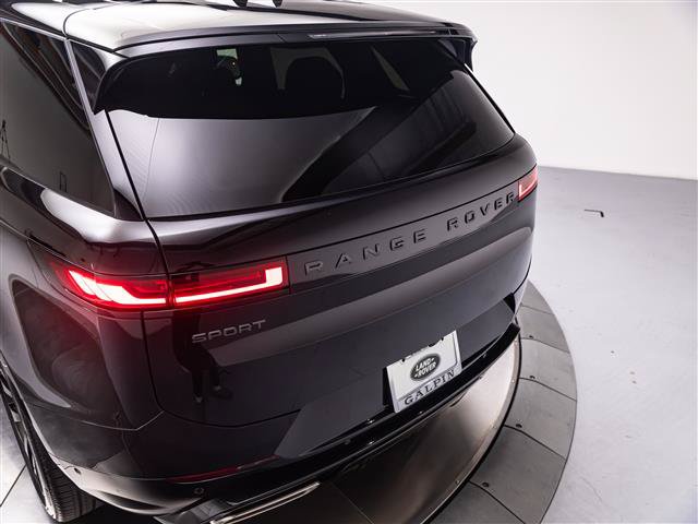 New 2027 Land Rover Range Rover Sport Dynamic SE AWD/4WD image 31