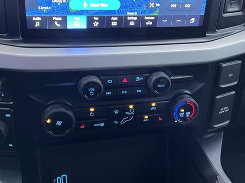 New 2026 Ford F250 XLT w/ XLT Premium Package image 19