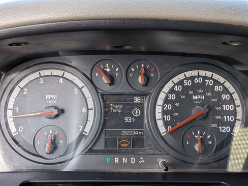 Used 2012 RAM 3500 ST w/ Trailer Brake Control Group image 18