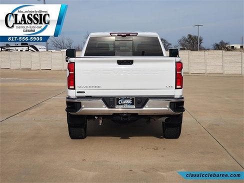 Used 2025 Chevrolet Silverado 2500 LTZ w/ LTZ Premium Package image 8