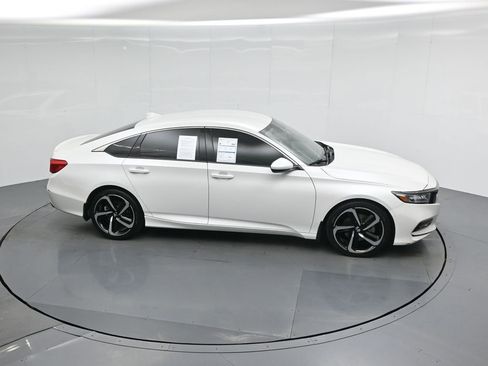 Used 2018 Honda Accord Sport image 51