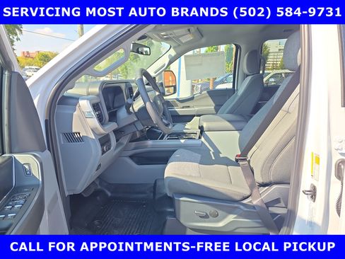 New 2026 Ford F350 XLT w/ XLT Premium Package AWD/4WD image 16