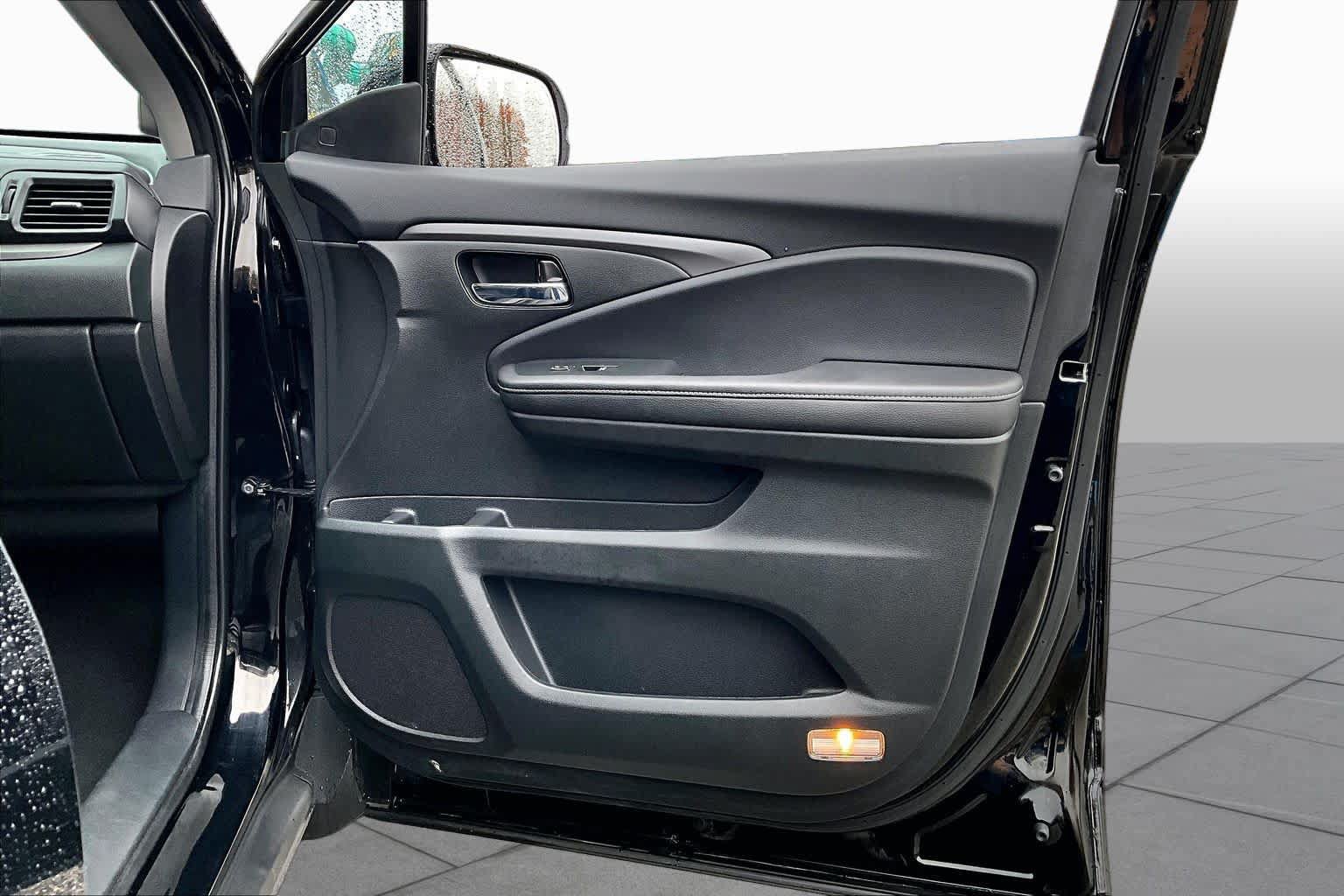 Used 2023 Honda Ridgeline RTL-E image 23