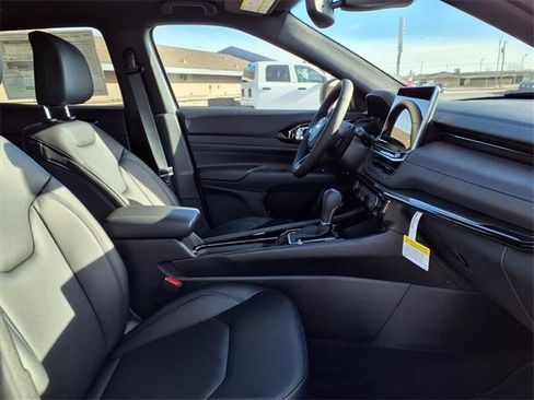 New 2026 Jeep Compass Limited image 15