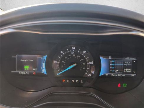 Used 2020 Ford Fusion SE image 10