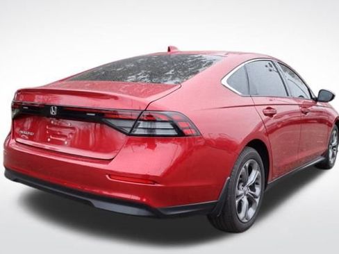 Used 2024 Honda Accord EX image 8