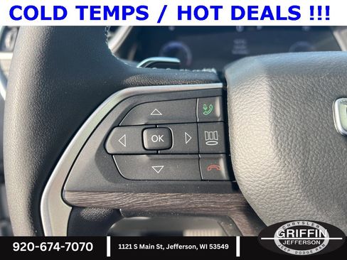 New 2025 Jeep Grand Cherokee Limited w/ Luxury Tech Group II image 19