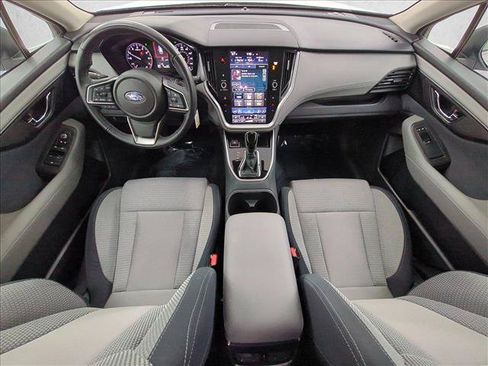Used 2024 Subaru Outback Premium AWD/4WD image 18