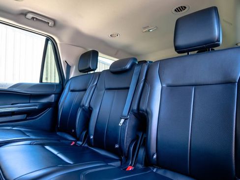 Used 2024 Ford Expedition Max XLT AWD/4WD image 34