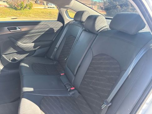Used 2017 Hyundai Sonata Sport w/ Value Edition Package 02 image 21