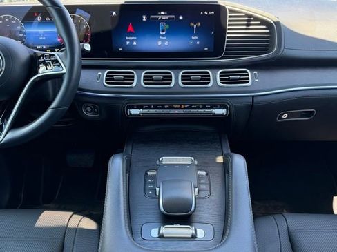 Certified 2024 Mercedes-Benz GLE 450 4MATIC image 12