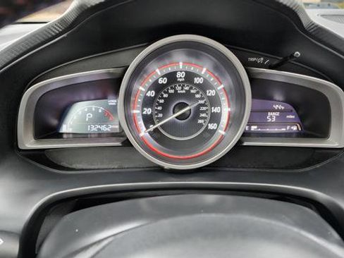 Used 2015 MAZDA MAZDA3 i Grand Touring image 18