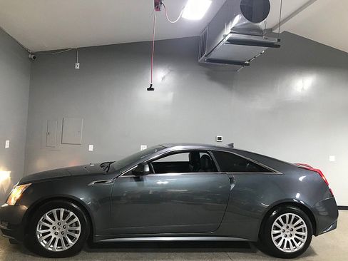 Used 2012 Cadillac CTS Coupe RWD image 6