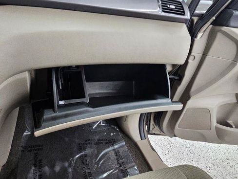Used 2013 Honda Odyssey EX image 30