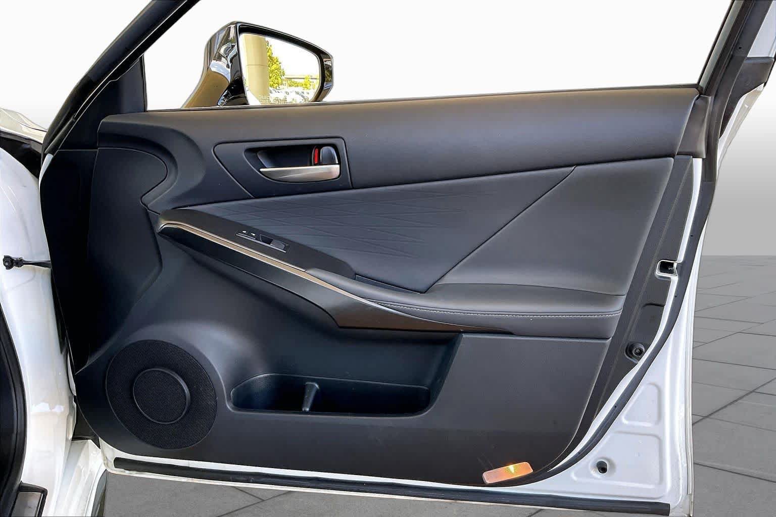 Used 2023 Lexus IS 350 F Sport RWD image 20
