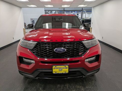Used 2022 Ford Explorer ST w/ Equipment Group 401A image 2