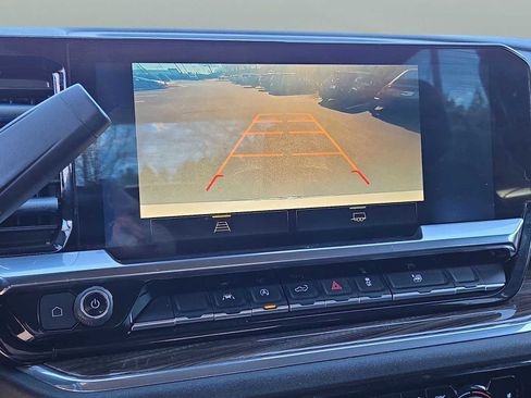 Used 2023 Chevrolet Silverado 1500 LT image 27