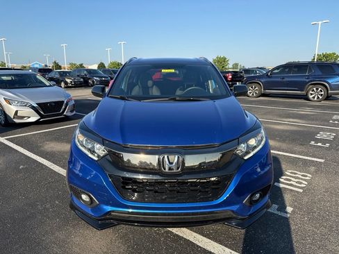 Used 2022 Honda HR-V Sport image 2