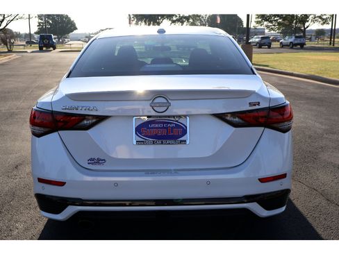 Used 2024 Nissan Sentra SR FWD image 12
