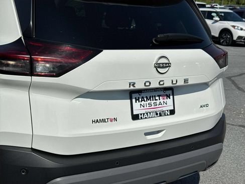 Used 2023 Nissan Rogue S AWD/4WD image 29
