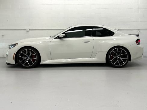 Used 2024 BMW M2 w/ Lighting Package RWD image 3
