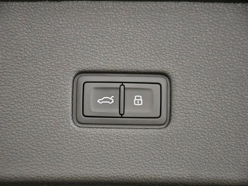 New 2026 Audi Q8 Premium Plus image 57